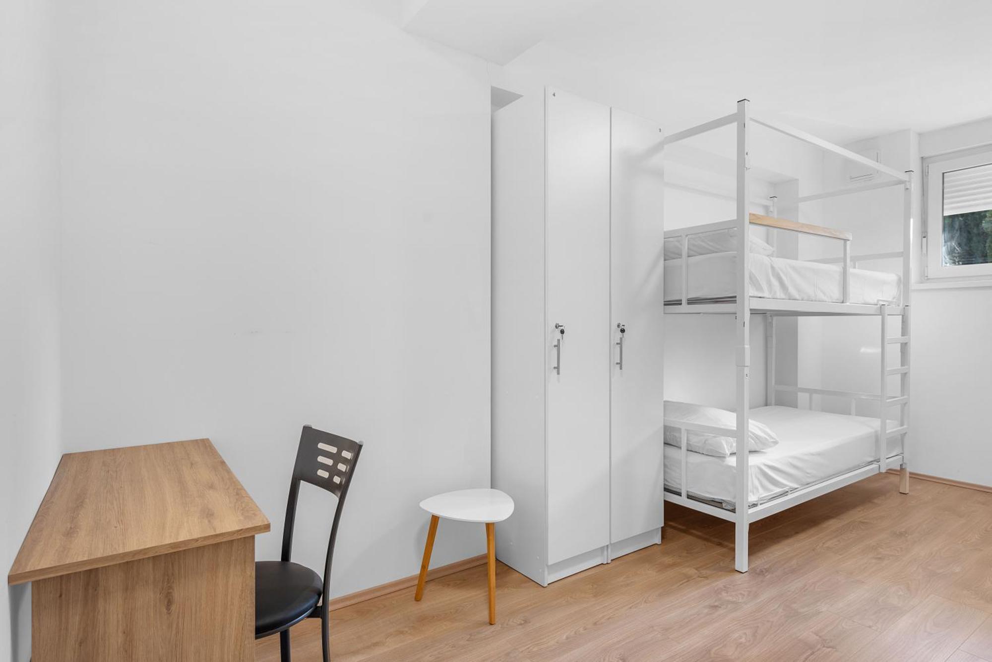 Auberge de jeunesse Shared In - Bunk Bed *
